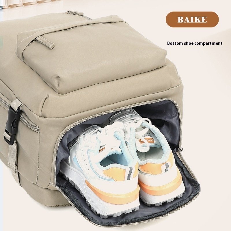 Women's Large Capacity Oversized Lightweight Multifunctional Luggage Backpack - Image 3